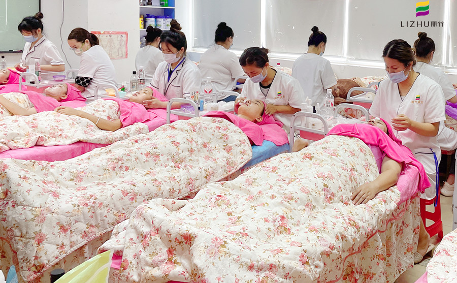 假期還債式護膚，南寧美容護膚培訓教學