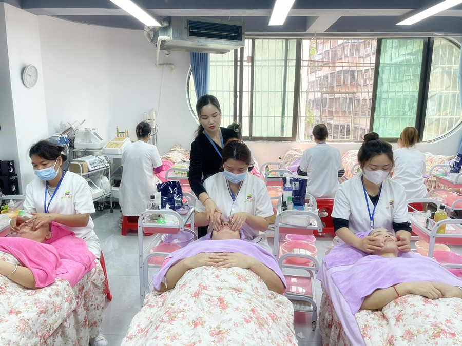 廣西皮膚管理美容師：換季如何正確護膚？