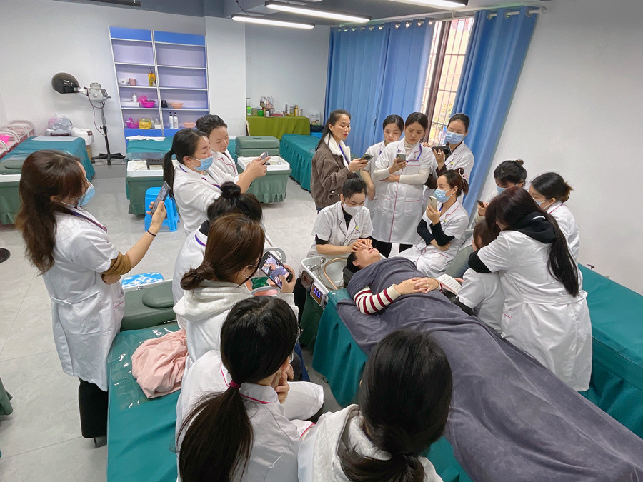 不同時(shí)間進(jìn)行頭療的好處，南寧頭療專業(yè)講解