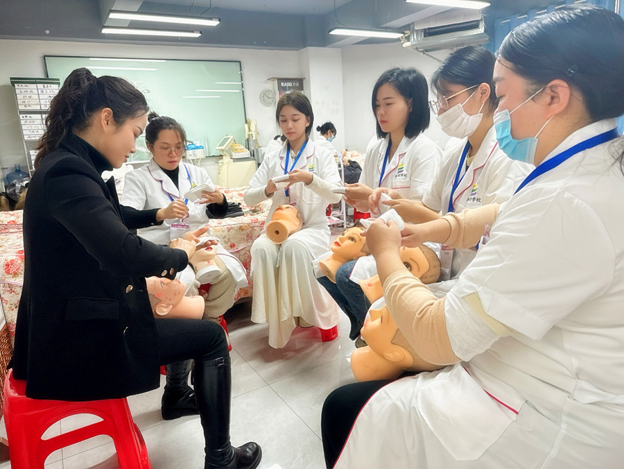 零基礎(chǔ)美容洗臉：洗臉巾的正確用法