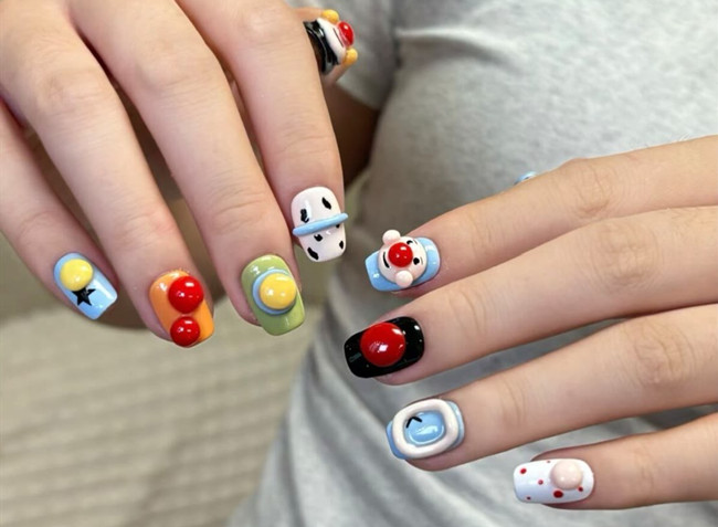 春日卡通美甲，廣西美甲造型培訓(xùn)整合