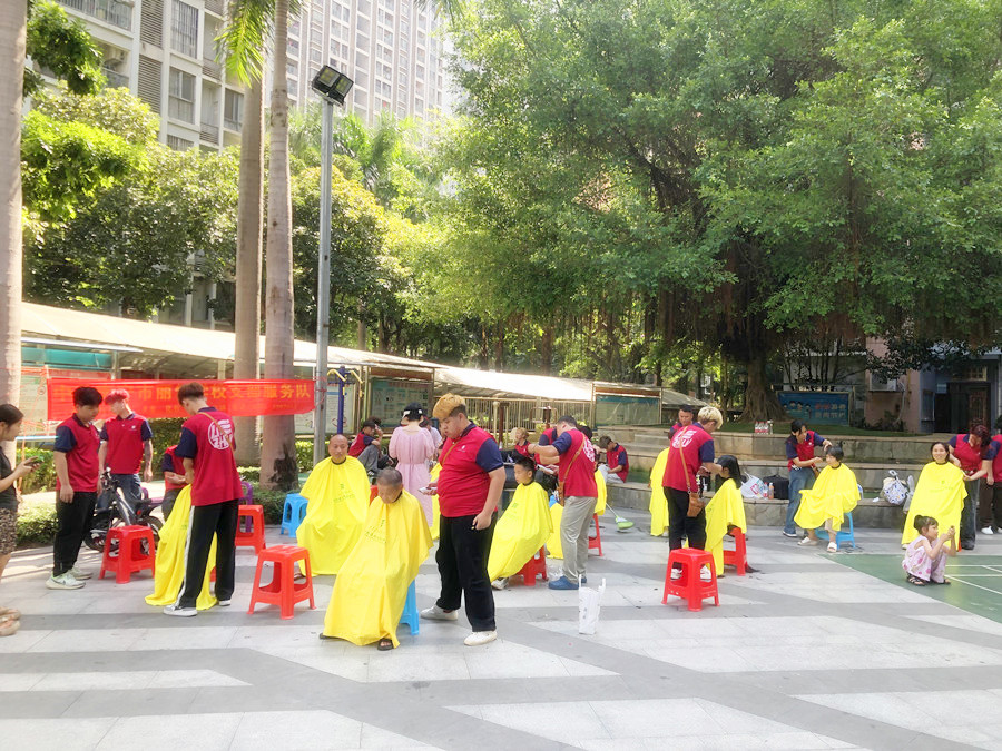 記錄南寧美發(fā)外出教學(xué)，告訴你南寧美發(fā)去哪學(xué)？