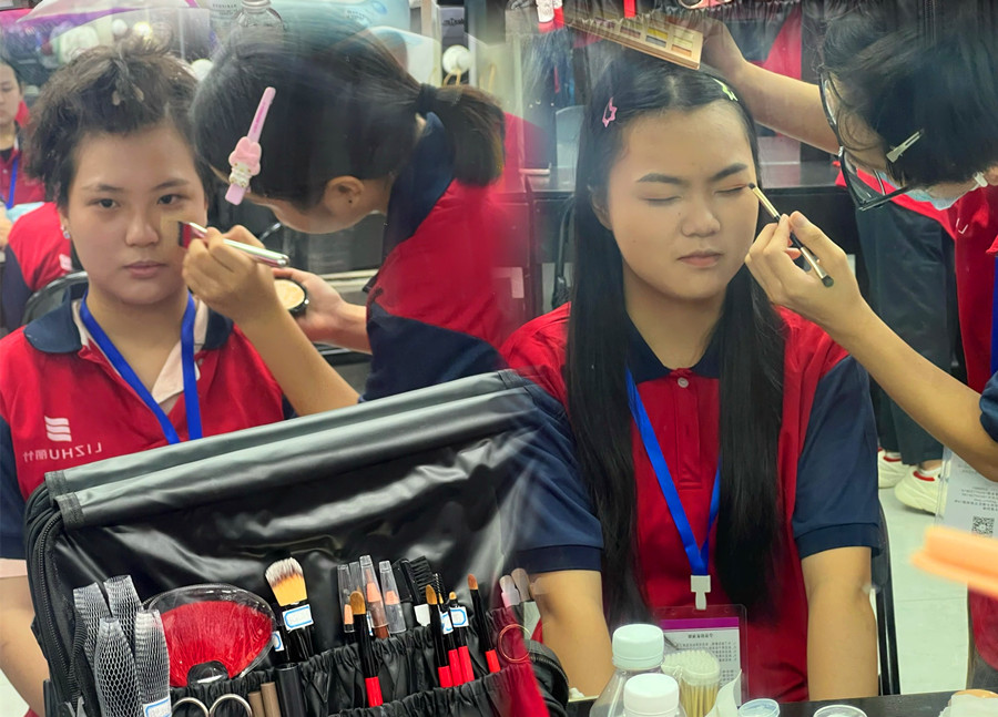 化妝基礎(chǔ)底妝練習(xí)，南寧培訓(xùn)化妝基礎(chǔ)